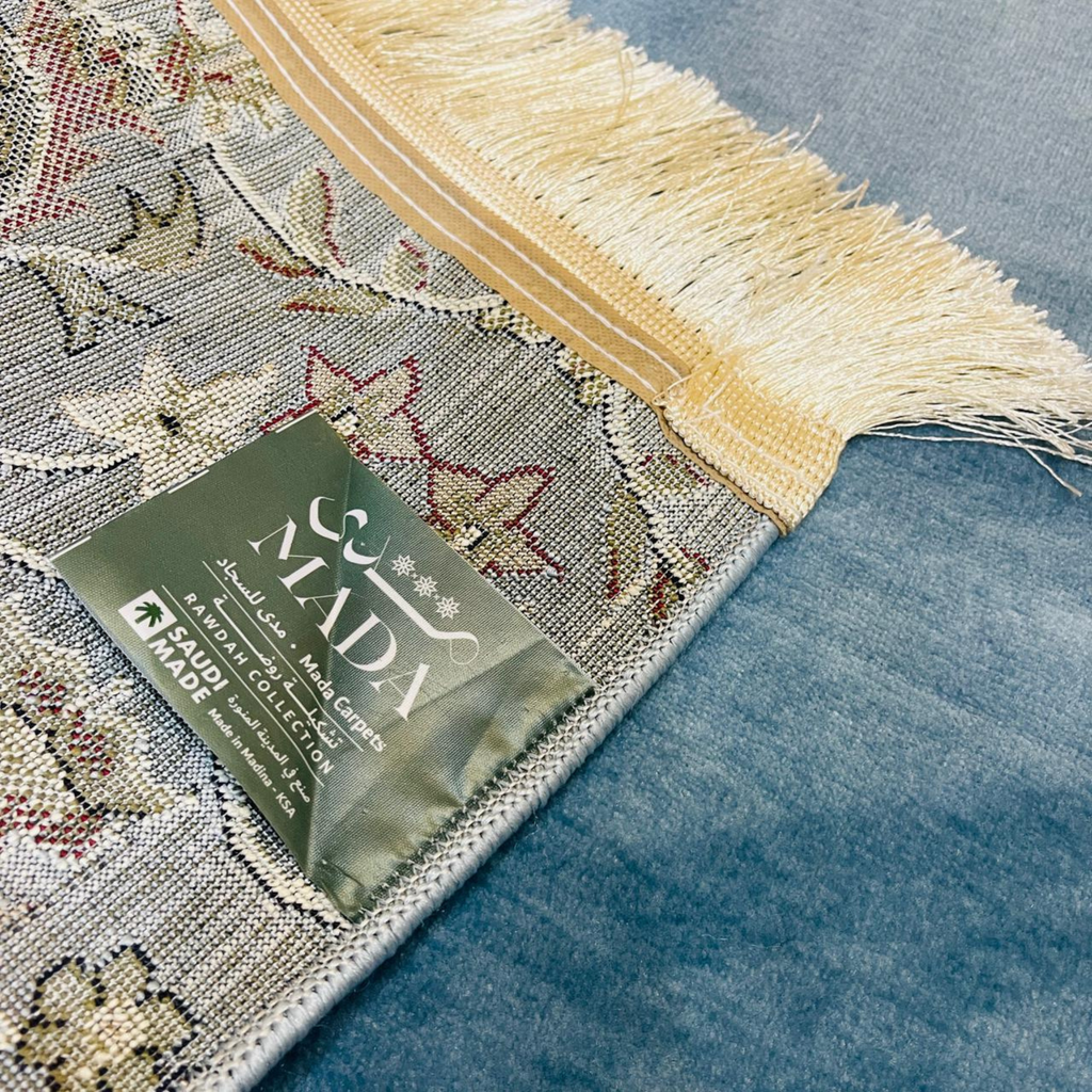 Imam e Kaba Prayer mat 8mm Medina Made (BLUE)