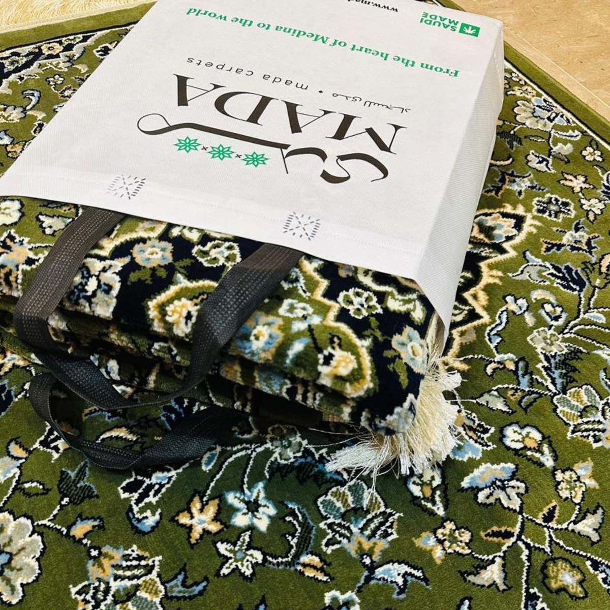 Al Rawdah Riaz-ul-Jannah Green Prayer Mat 8mm Thick, Made in Medina, Saudia Arabia
